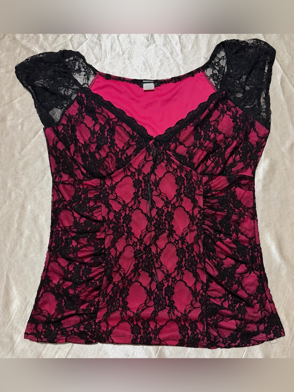 Vintage Cant Miss Lace Top Size 2X Hot Pink Black Overlay Y2K Gothic